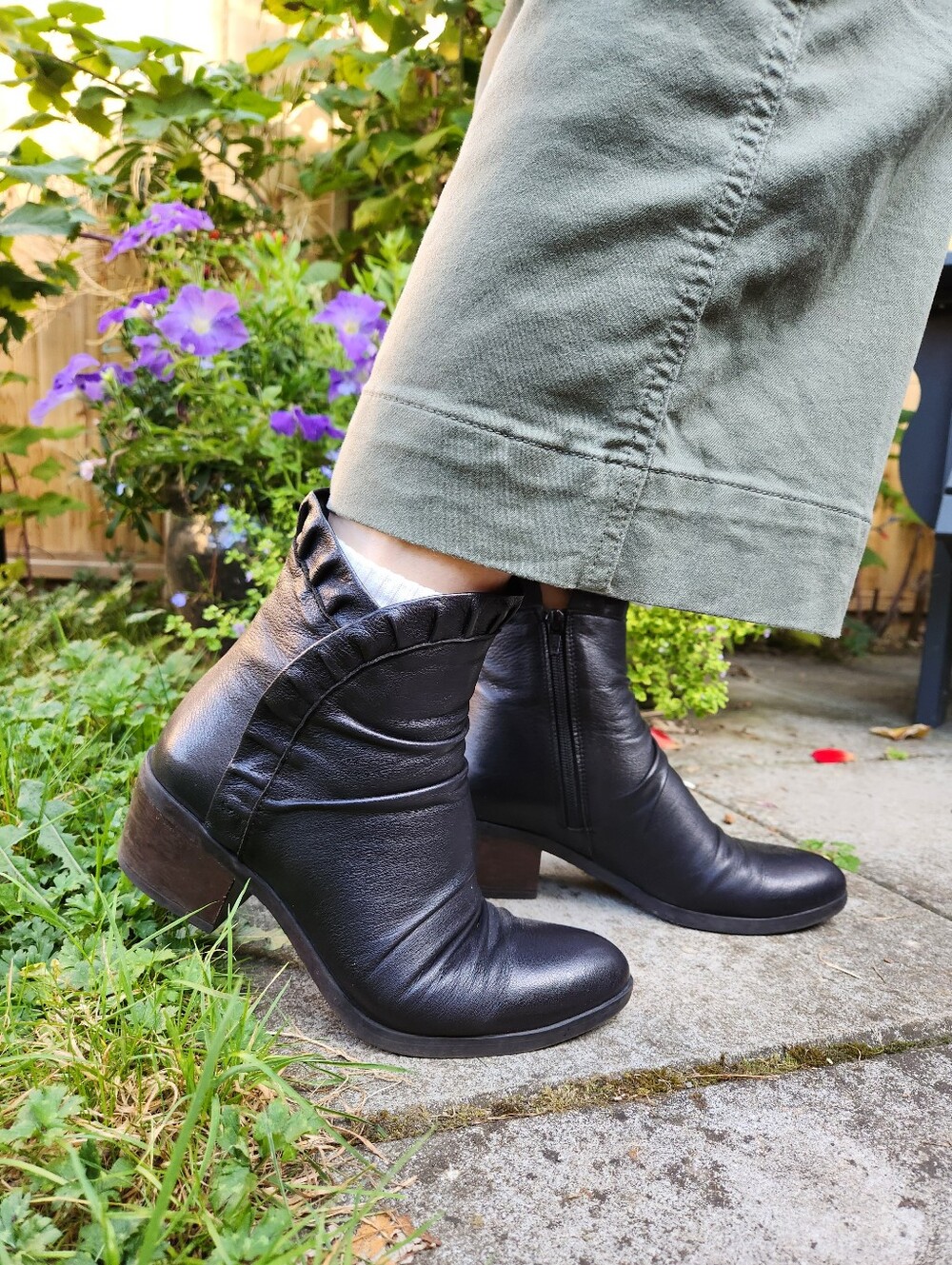 Bueno Black Leather Connie Boots